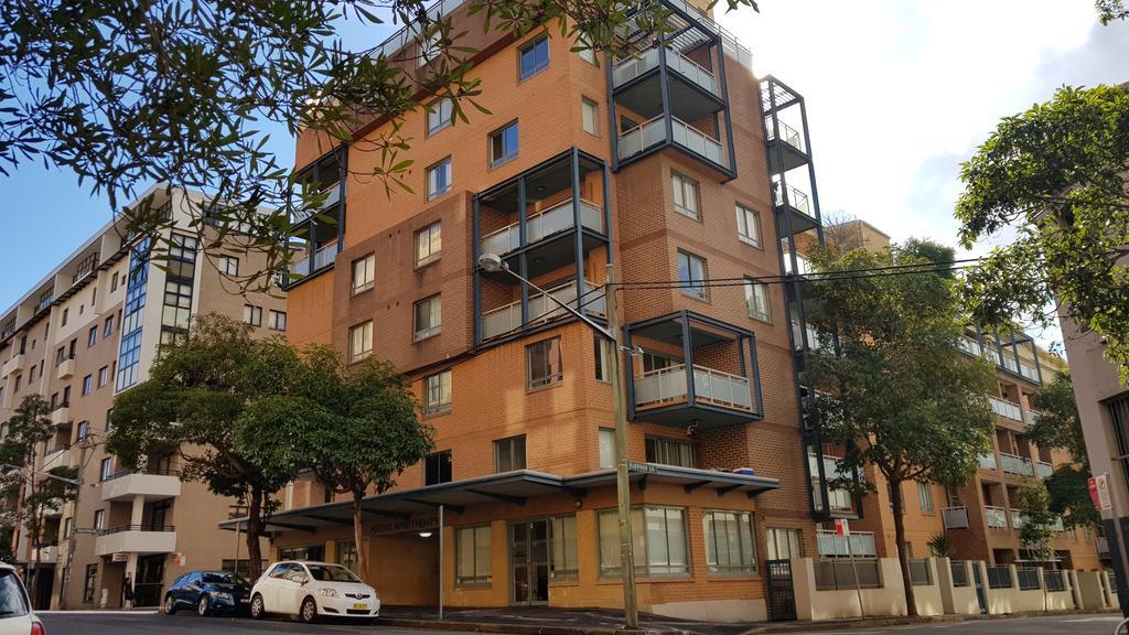 Apartment Liv Arena Darling Harbour