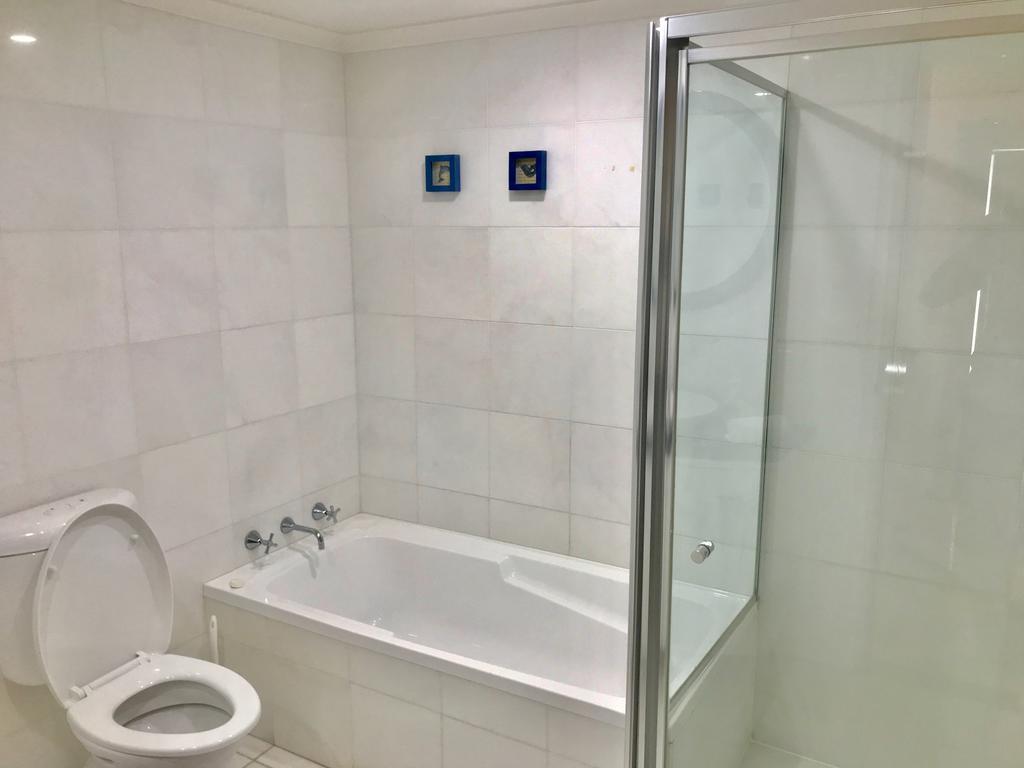 Liv Arena Darling Harbour Apartment *