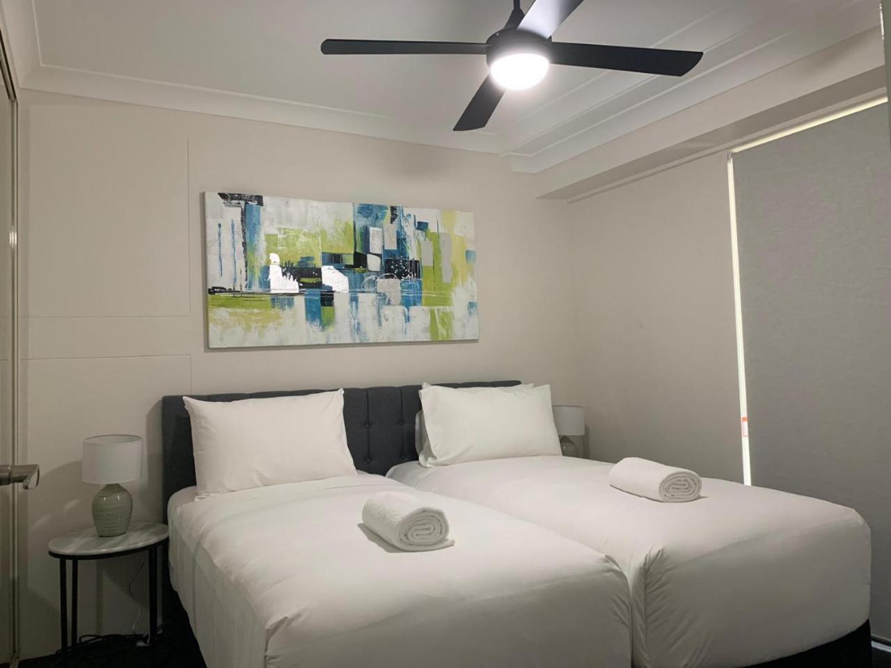 Apartment Liv Arena Darling Harbour