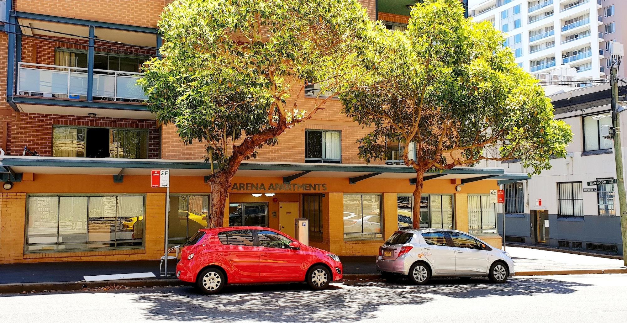 Liv Arena Darling Harbour Apartment