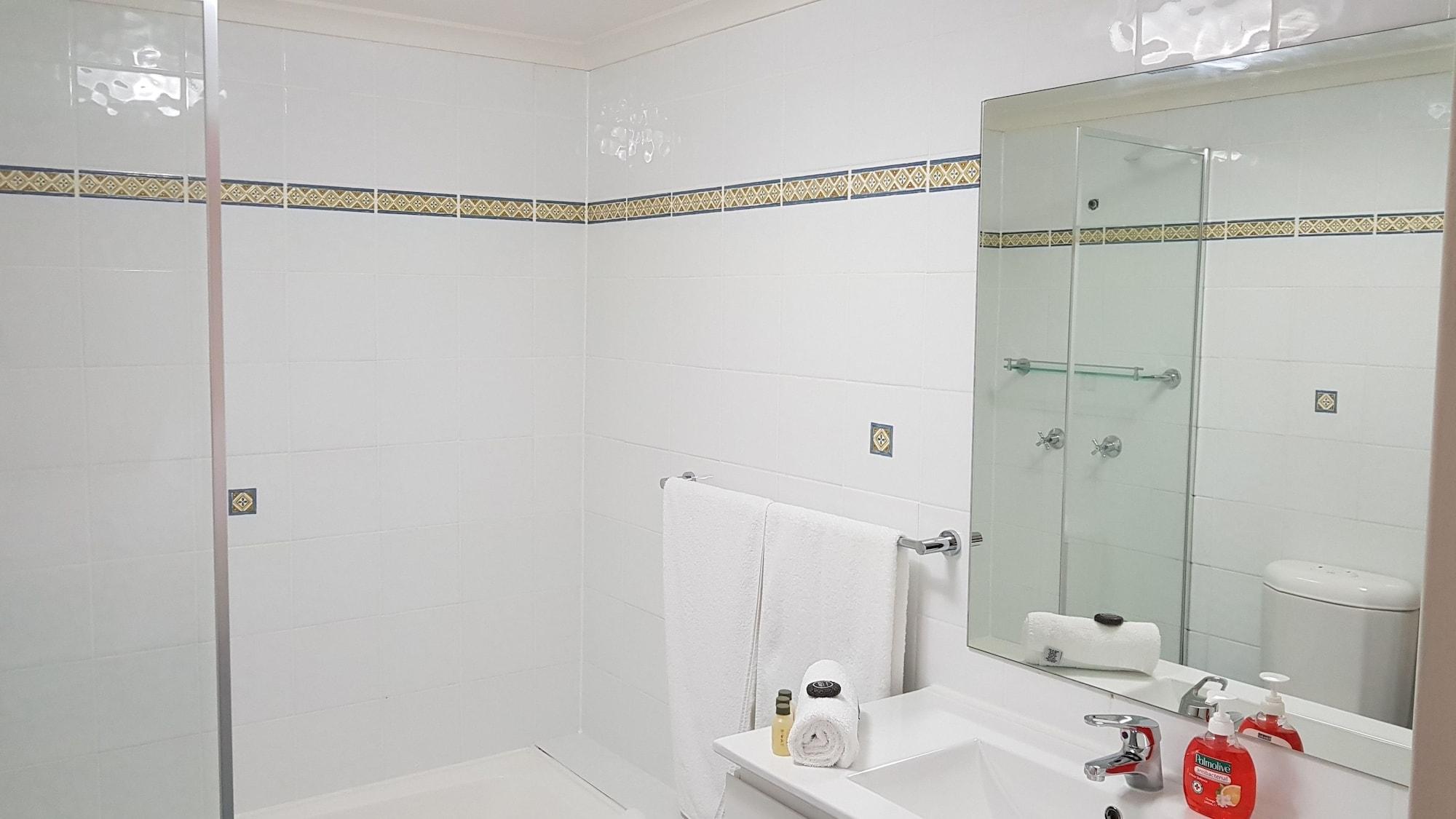 Liv Arena Darling Harbour Apartment