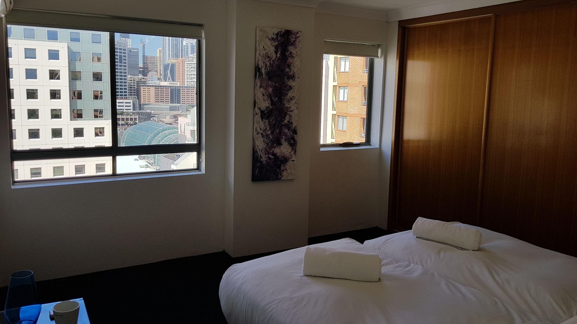 Apartment Liv Arena Darling Harbour Sydney